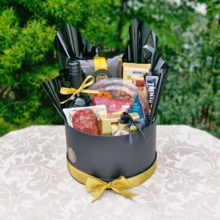 Box Mix com Vinho e Petiscos