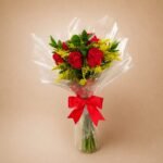 Buquê de 6 Rosas Vermelhas